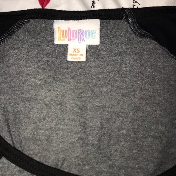 LuLaRoe XS black and grey top 💕 - Picture 4 of 5